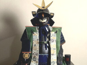 福山市で甲冑の買取　蜂須賀家伝来の甲冑をご紹介