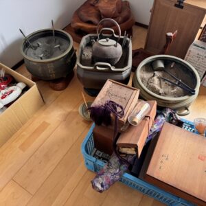 広島県庄原市のお客様より茶道具を中心にお買取させて頂きました。