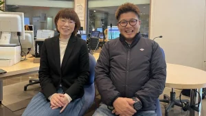 FMふくやま（77.7MHz）「ひも解くトーク～マミーの隣空いてます♪～」番組に出演致しました。